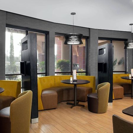 Courtyard By Marriott Jacksonville I-295/East Beltway Εξωτερικό φωτογραφία