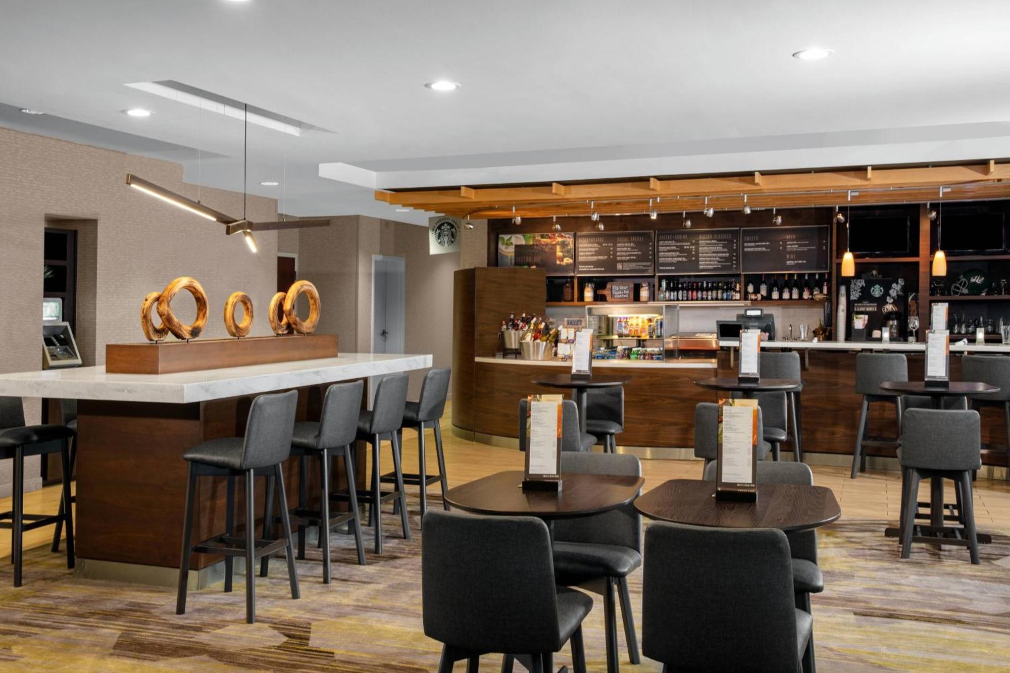 Courtyard By Marriott Jacksonville I-295/East Beltway Εξωτερικό φωτογραφία