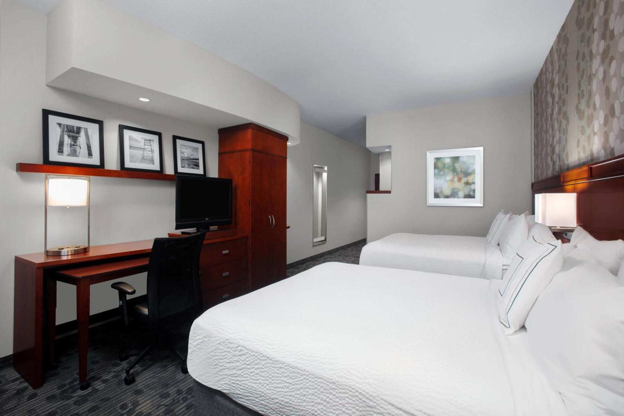 Courtyard By Marriott Jacksonville I-295/East Beltway Εξωτερικό φωτογραφία