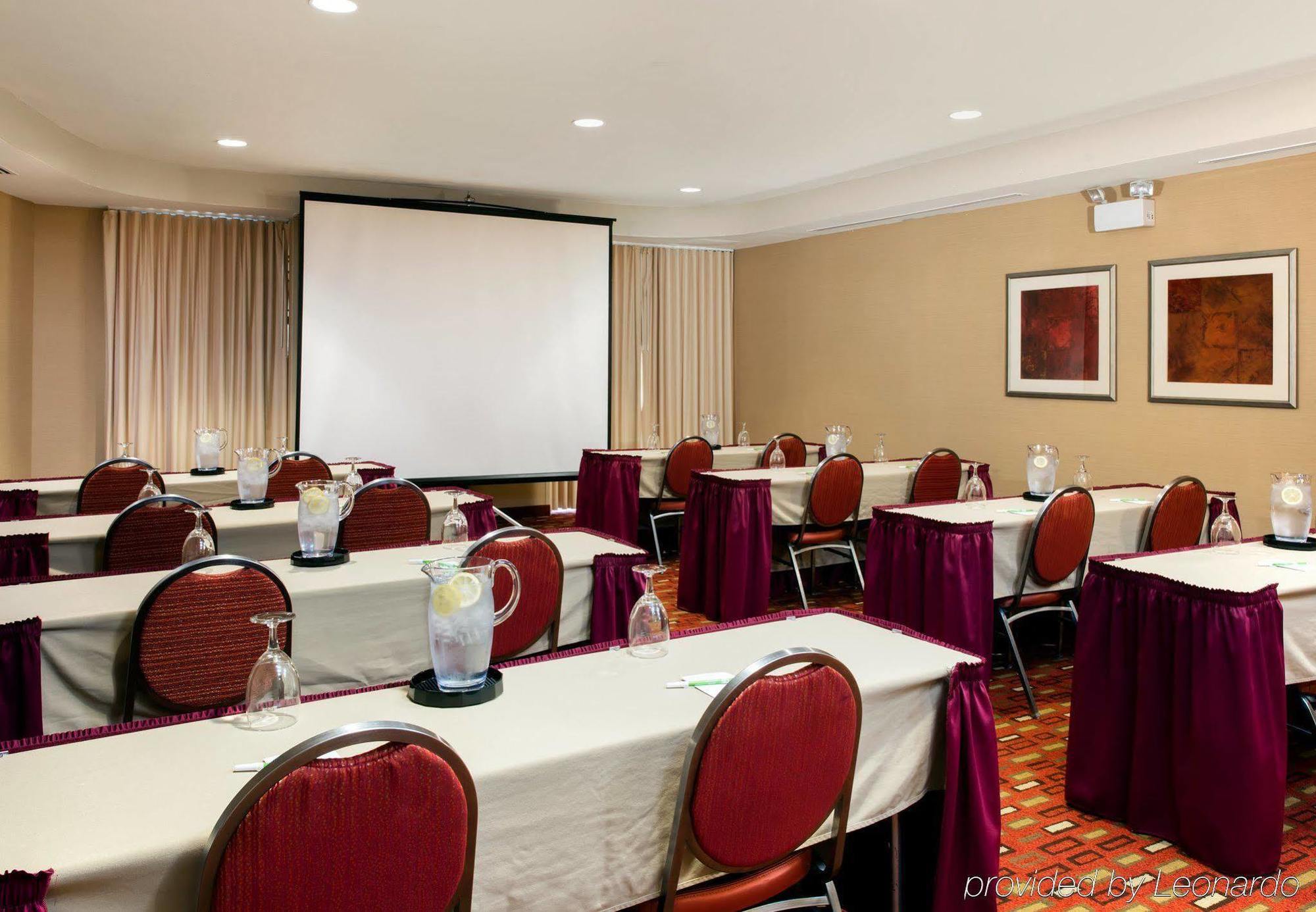 Courtyard By Marriott Jacksonville I-295/East Beltway Εξωτερικό φωτογραφία